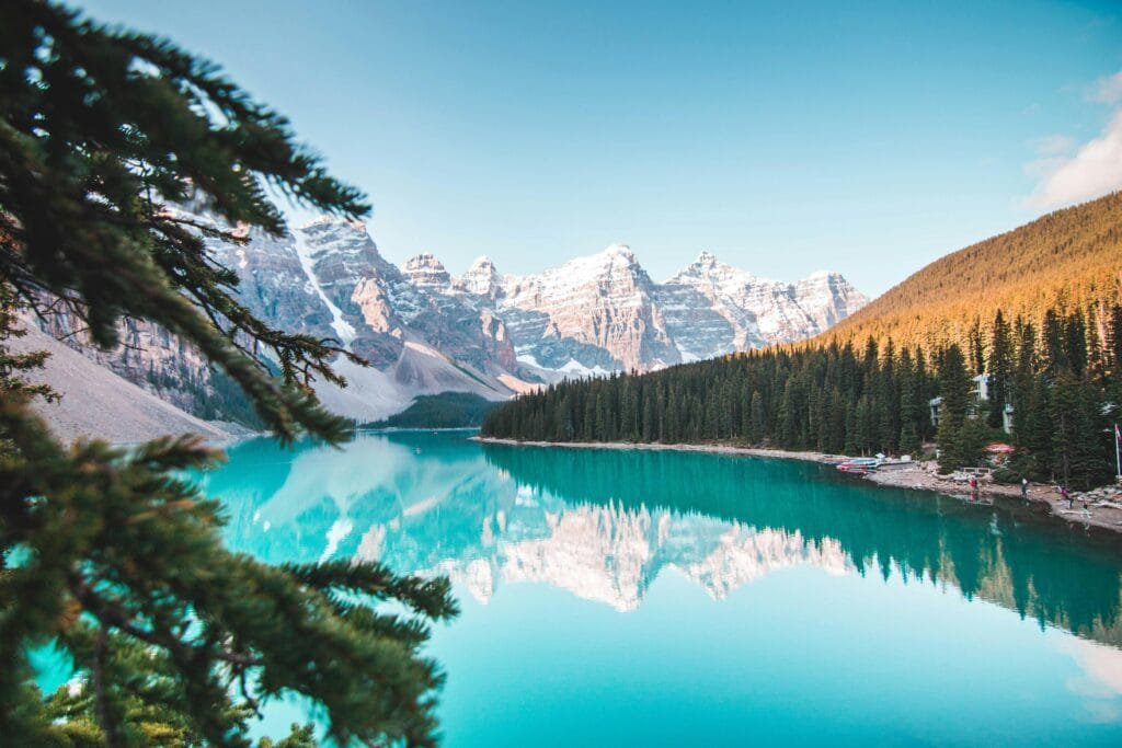 Best Time To Travel In Alberta. Learn Now